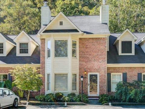 Real estate agent presenting property to buyers