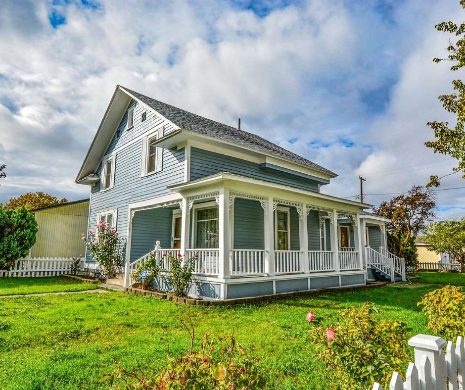 Real Estate School for Success blog post featured image